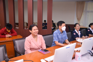 มรท. ให้การต้อนรับ ผวจ.ลพบุรี และนายกเหล่ากาชาด ในโอกาสเยี่ยมนักศึกษาทุนในพระราชานุเคราะห์สมเด็จพระกนิษฐาธิราชเจ้า กรมสมเด็จพระเทพรัตนราชสุดาฯ สยามบรมราชกุมารี