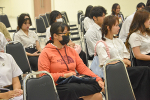 สาขาวิชาภาษาอังกฤษ ศศ.บ. จัดอบรมพัฒนาบุคลิกภาพแก่นักศึกษา