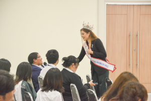 สาขาวิชาภาษาอังกฤษ ศศ.บ. จัดอบรมพัฒนาบุคลิกภาพแก่นักศึกษา