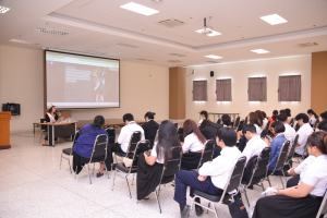 สาขาวิชาภาษาอังกฤษ ศศ.บ. จัดอบรมพัฒนาบุคลิกภาพแก่นักศึกษา