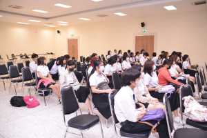 สาขาวิชาภาษาอังกฤษ ศศ.บ. จัดอบรมพัฒนาบุคลิกภาพแก่นักศึกษา