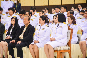 มรท. ร่วมเป็นเกียรติในพิธีรับพระบรมราชโองการโปรดเกล้าฯ แต่งตั้งนายกสภา มรภ.ราชนครินทร์ พิธีรับพระราชทานเครื่องราชอิสริยาภรณ์สำหรับกรรมการสภามหาวิทยาลัยผู้ทรงคุณวุฒิ และคณาจารย์ มรภ.ราชนครินทร์