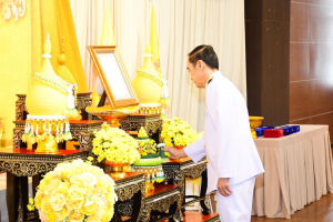 มรท. ร่วมเป็นเกียรติในพิธีรับพระบรมราชโองการโปรดเกล้าฯ แต่งตั้งนายกสภา มรภ.ราชนครินทร์ พิธีรับพระราชทานเครื่องราชอิสริยาภรณ์สำหรับกรรมการสภามหาวิทยาลัยผู้ทรงคุณวุฒิ และคณาจารย์ มรภ.ราชนครินทร์