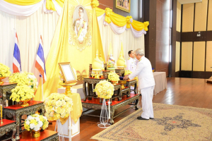 มรท. ร่วมเป็นเกียรติในพิธีรับพระบรมราชโองการโปรดเกล้าฯ แต่งตั้งนายกสภา มรภ.ราชนครินทร์ พิธีรับพระราชทานเครื่องราชอิสริยาภรณ์สำหรับกรรมการสภามหาวิทยาลัยผู้ทรงคุณวุฒิ และคณาจารย์ มรภ.ราชนครินทร์