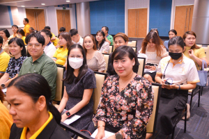 มรท. จัดประชุมบุคลากร ก่อนปิดภาคการศึกษาที่ 2 ปีการศึกษา 2566 และเตรียมการจัดการศึกษาภาคการศึกษาที่ 1 ปีการศึกษา 2567