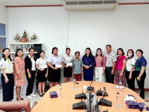 มรท. ต้อนรับผู้มีจิตอันเป็นกุศลในโอกาสมอบทุนการศึกษาแก่นักศึกษา