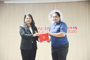 คณะวิทยาการจัดการ จัดพิธีมอบประกาศนียบัตร และปิดการอบรมหลักสูตรนักจัดการโลจิสติกส์มืออาชีพสำหรับผู้ประกอบการวิสาหกิจขนาดกลางและขนาดย่อมเพื่อการนำเข้าส่งออก รุ่นที่ 1