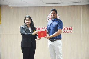 คณะวิทยาการจัดการ จัดพิธีมอบประกาศนียบัตร และปิดการอบรมหลักสูตรนักจัดการโลจิสติกส์มืออาชีพสำหรับผู้ประกอบการวิสาหกิจขนาดกลางและขนาดย่อมเพื่อการนำเข้าส่งออก รุ่นที่ 1