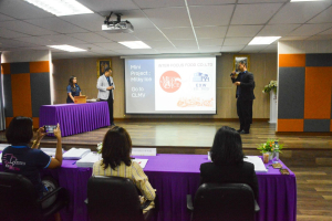 คณะวิทยาการจัดการ จัดพิธีมอบประกาศนียบัตร และปิดการอบรมหลักสูตรนักจัดการโลจิสติกส์มืออาชีพสำหรับผู้ประกอบการวิสาหกิจขนาดกลางและขนาดย่อมเพื่อการนำเข้าส่งออก รุ่นที่ 1
