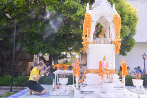 สนอ. จัดงานทำบุญ คุ้มครอง ป้องภัย เสริมบารมี สำนักงานอธิการบดี