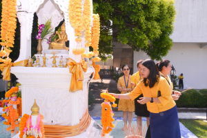 สนอ. จัดงานทำบุญ คุ้มครอง ป้องภัย เสริมบารมี สำนักงานอธิการบดี