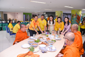สนอ. จัดงานทำบุญ คุ้มครอง ป้องภัย เสริมบารมี สำนักงานอธิการบดี