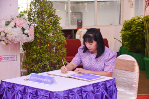 สำนักวิทยบริการฯ จัดพิธีเนื่องในวันคล้ายวันพระราชสมภพสมเด็จพระกนิษฐาธิราชเจ้า กรมสมเด็จพระเทพรัตนราชสุดาฯ สยามบรมราชกุมารี
