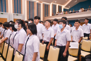 รร.สาธิต มรท. จัดพิธีมอบประกาศนียบัตรการสำเร็จการศึกษาแก่นักเรียนสาธิต ม.3 และ ม.6 ประจำปีการศึกษา 2566