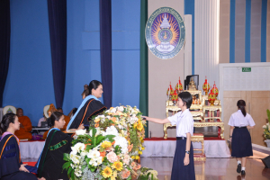 รร.สาธิต มรท. จัดพิธีมอบประกาศนียบัตรการสำเร็จการศึกษาแก่นักเรียนสาธิต ม.3 และ ม.6 ประจำปีการศึกษา 2566
