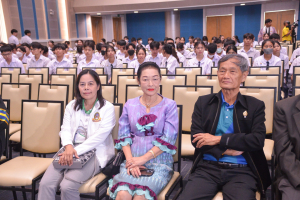 รร.สาธิต มรท. จัดพิธีมอบประกาศนียบัตรการสำเร็จการศึกษาแก่นักเรียนสาธิต ม.3 และ ม.6 ประจำปีการศึกษา 2566