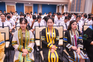 รร.สาธิต มรท. จัดพิธีมอบประกาศนียบัตรการสำเร็จการศึกษาแก่นักเรียนสาธิต ม.3 และ ม.6 ประจำปีการศึกษา 2566
