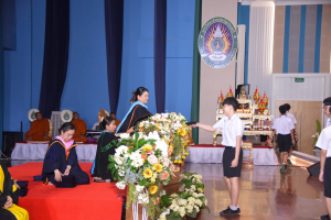 รร.สาธิต มรท. จัดพิธีมอบประกาศนียบัตรการสำเร็จการศึกษาแก่นักเรียนสาธิต ม.3 และ ม.6 ประจำปีการศึกษา 2566