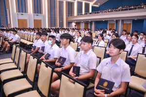 รร.สาธิต มรท. จัดพิธีมอบประกาศนียบัตรการสำเร็จการศึกษาแก่นักเรียนสาธิต ม.3 และ ม.6 ประจำปีการศึกษา 2566