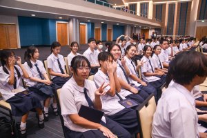 รร.สาธิต มรท. จัดพิธีมอบประกาศนียบัตรการสำเร็จการศึกษาแก่นักเรียนสาธิต ม.3 และ ม.6 ประจำปีการศึกษา 2566