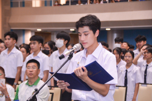 รร.สาธิต มรท. จัดพิธีมอบประกาศนียบัตรการสำเร็จการศึกษาแก่นักเรียนสาธิต ม.3 และ ม.6 ประจำปีการศึกษา 2566