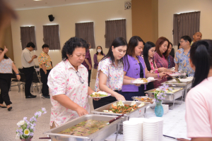 คณะมนุษยศาสตร์ฯ จัดงานสืบสานประเพณีสงกรานต์