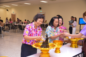 คณะมนุษยศาสตร์ฯ จัดงานสืบสานประเพณีสงกรานต์