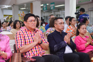 สำนักวิทยบริการฯ จัดพิธีทำบุญสืบสานประเพณีสงกรานต์ปีใหม่ไทย