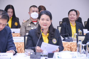 องคมนตรีตรวจเยี่ยมการดำเนินงานของมหาวิทยาลัยราชภัฏเทพสตรี