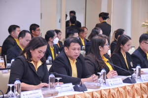 องคมนตรีตรวจเยี่ยมการดำเนินงานของมหาวิทยาลัยราชภัฏเทพสตรี