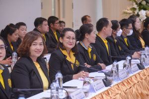 องคมนตรีตรวจเยี่ยมการดำเนินงานของมหาวิทยาลัยราชภัฏเทพสตรี