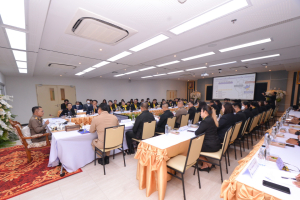 องคมนตรีตรวจเยี่ยมการดำเนินงานของมหาวิทยาลัยราชภัฏเทพสตรี