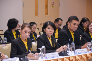องคมนตรีตรวจเยี่ยมการดำเนินงานของมหาวิทยาลัยราชภัฏเทพสตรี