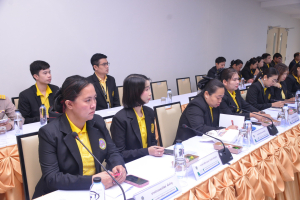 องคมนตรีตรวจเยี่ยมการดำเนินงานของมหาวิทยาลัยราชภัฏเทพสตรี
