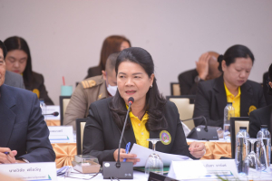 องคมนตรีตรวจเยี่ยมการดำเนินงานของมหาวิทยาลัยราชภัฏเทพสตรี