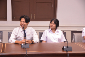 องคมนตรีตรวจเยี่ยมการดำเนินงานของมหาวิทยาลัยราชภัฏเทพสตรี