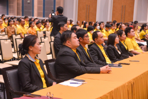 องคมนตรีตรวจเยี่ยมการดำเนินงานของมหาวิทยาลัยราชภัฏเทพสตรี
