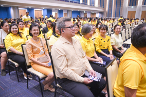 องคมนตรีตรวจเยี่ยมการดำเนินงานของมหาวิทยาลัยราชภัฏเทพสตรี
