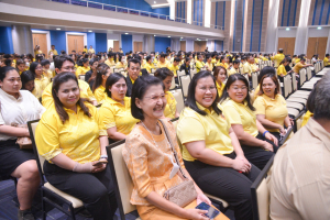 องคมนตรีตรวจเยี่ยมการดำเนินงานของมหาวิทยาลัยราชภัฏเทพสตรี