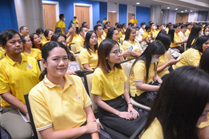 องคมนตรีตรวจเยี่ยมการดำเนินงานของมหาวิทยาลัยราชภัฏเทพสตรี