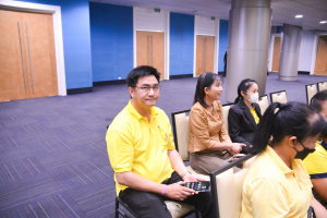 องคมนตรีตรวจเยี่ยมการดำเนินงานของมหาวิทยาลัยราชภัฏเทพสตรี
