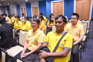 องคมนตรีตรวจเยี่ยมการดำเนินงานของมหาวิทยาลัยราชภัฏเทพสตรี