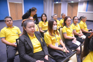 องคมนตรีตรวจเยี่ยมการดำเนินงานของมหาวิทยาลัยราชภัฏเทพสตรี