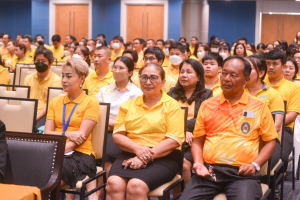 องคมนตรีตรวจเยี่ยมการดำเนินงานของมหาวิทยาลัยราชภัฏเทพสตรี