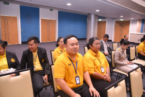 องคมนตรีตรวจเยี่ยมการดำเนินงานของมหาวิทยาลัยราชภัฏเทพสตรี
