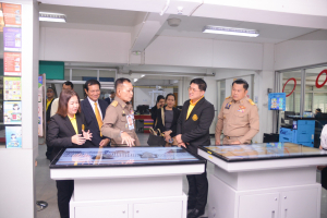 องคมนตรีตรวจเยี่ยมการดำเนินงานของมหาวิทยาลัยราชภัฏเทพสตรี