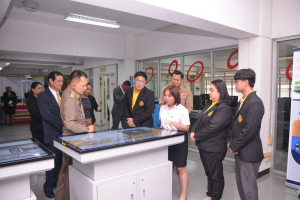 องคมนตรีตรวจเยี่ยมการดำเนินงานของมหาวิทยาลัยราชภัฏเทพสตรี