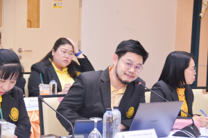 องคมนตรีตรวจเยี่ยมการดำเนินงานของมหาวิทยาลัยราชภัฏเทพสตรี
