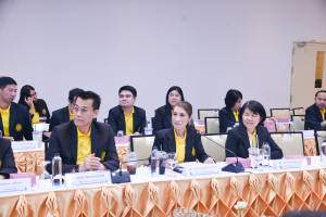 องคมนตรีตรวจเยี่ยมการดำเนินงานของมหาวิทยาลัยราชภัฏเทพสตรี