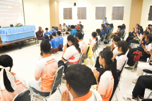 คณะมนุษยศาสตร์ฯ จัดกิจกรรมสืบสานเพลงพื้นบ้านในงานประเพณีแห่พระศรีอริยเมตไตรย วัดไลย์